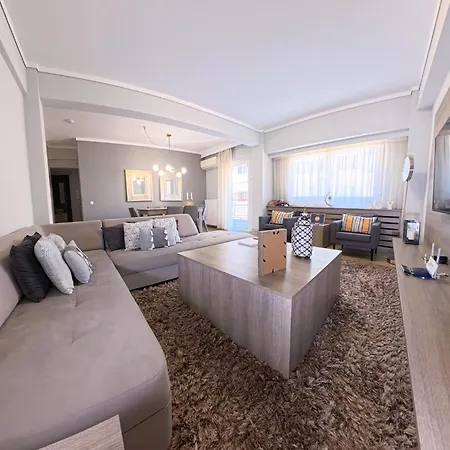 Grey Filoxenia Appartement *