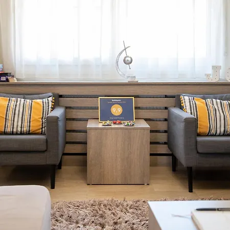 Grey Filoxenia Appartement
