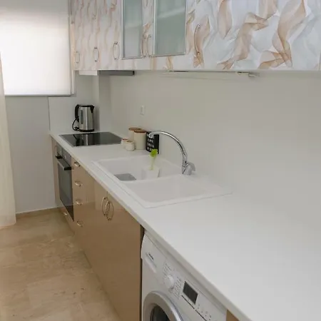 Grey Filoxenia Salonic