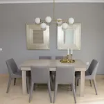 Grey Filoxenia Θεσσαλονίκη