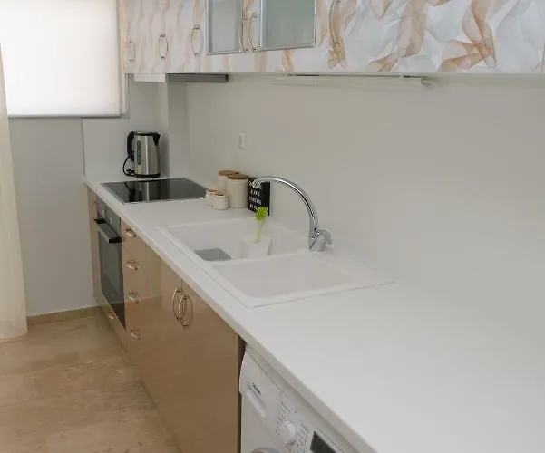 Grey Filoxenia Thessaloníki